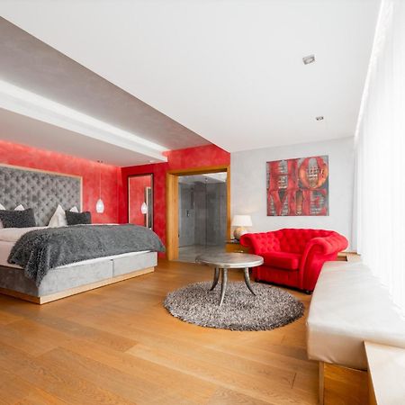 Wellness Hotel V Nebi Korenov Bagian luar foto