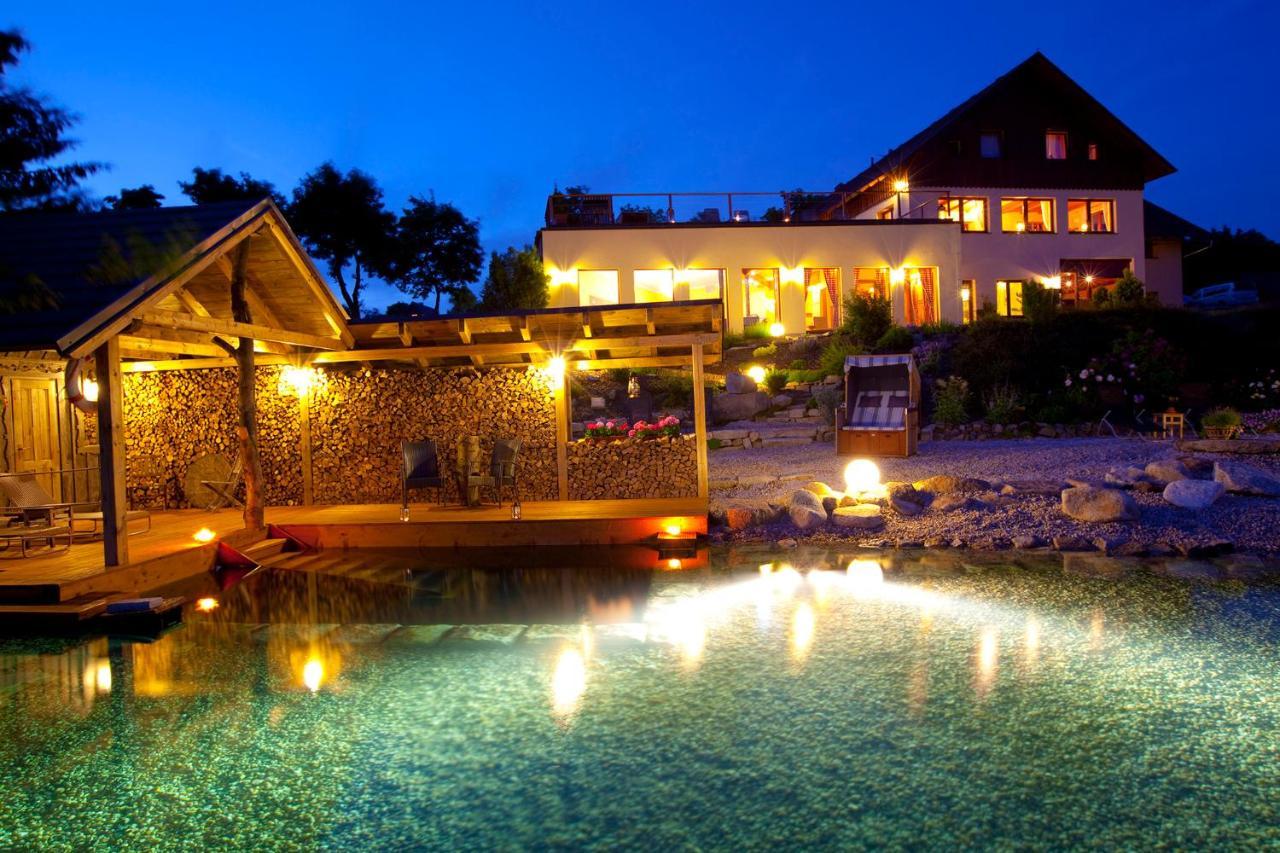 Wellness Hotel V Nebi Korenov Bagian luar foto