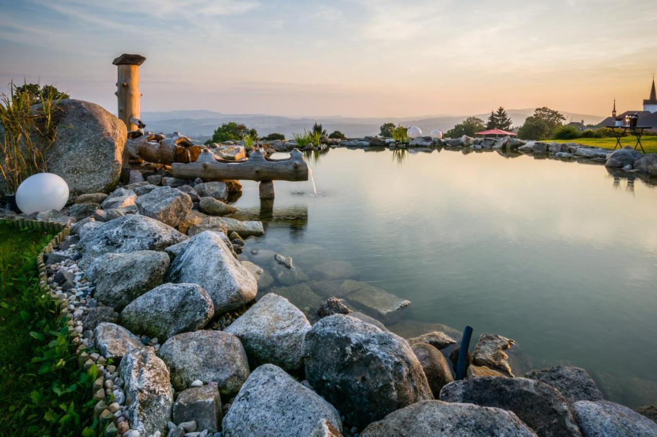 Wellness Hotel V Nebi Korenov Ruang foto